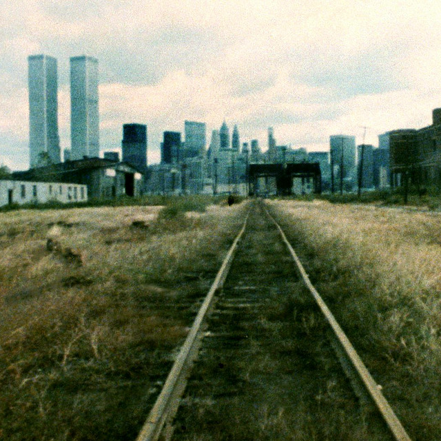 Pochette du single de Vampire Weekend " Capricorn / Gen-X Cops " - 16 février 2024 - Source Spotify